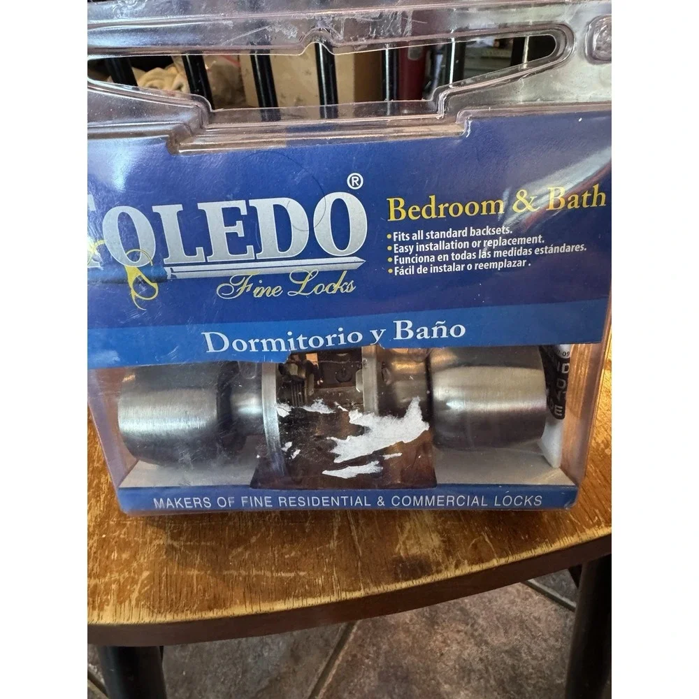 Toledo Bed and Bath Knob‎